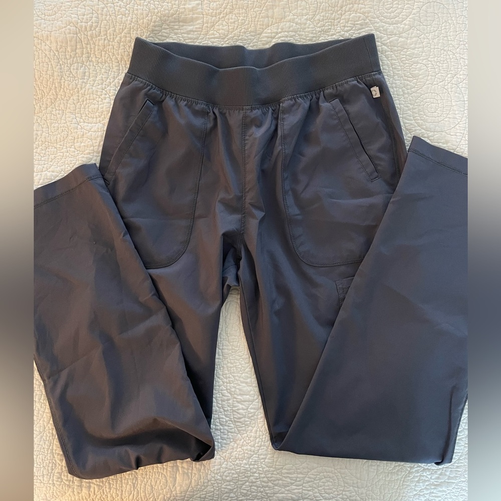 Cherokee Infinity Cargo Scrub Pants